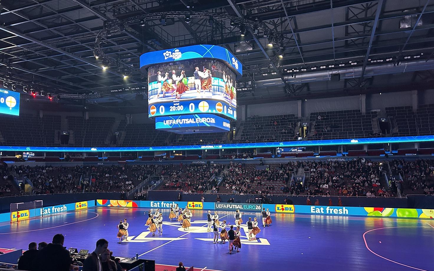 Riias peetakse üks neljast veerandfinaalkohtumisest.