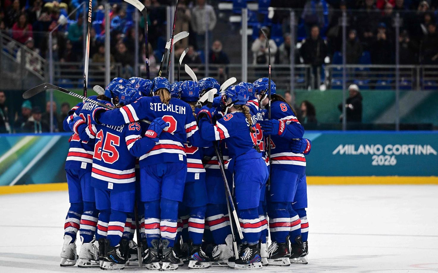 USA naiste jäähokikoondis.