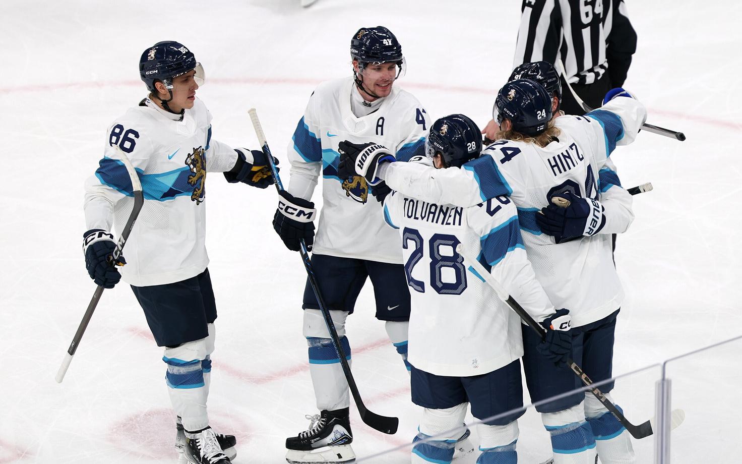 Финские хоккеисты проявили себя.