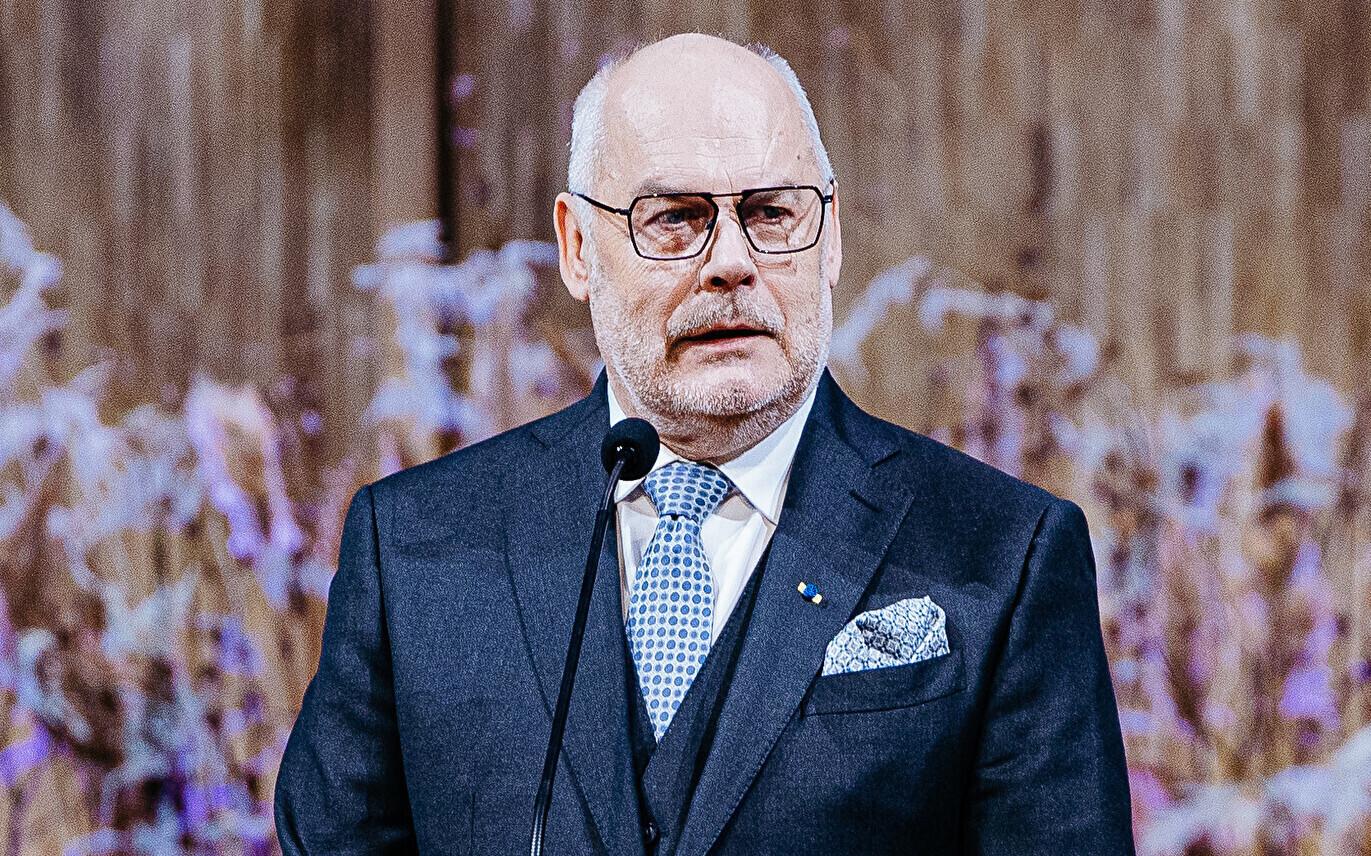 Алар Карис.