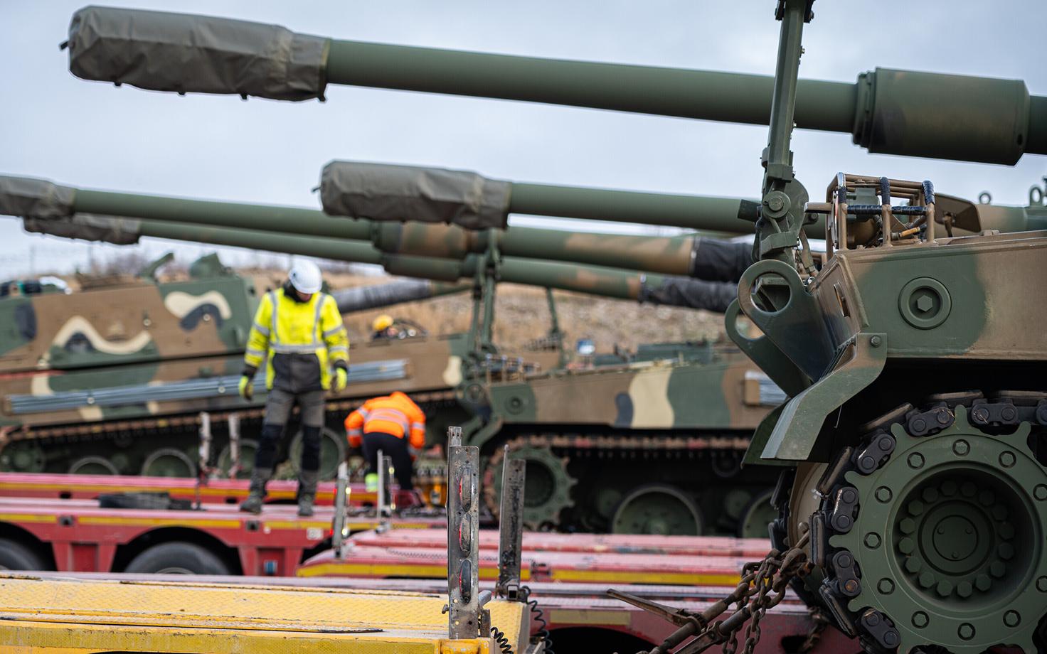 Артиллерийские установки K9 Thunder.