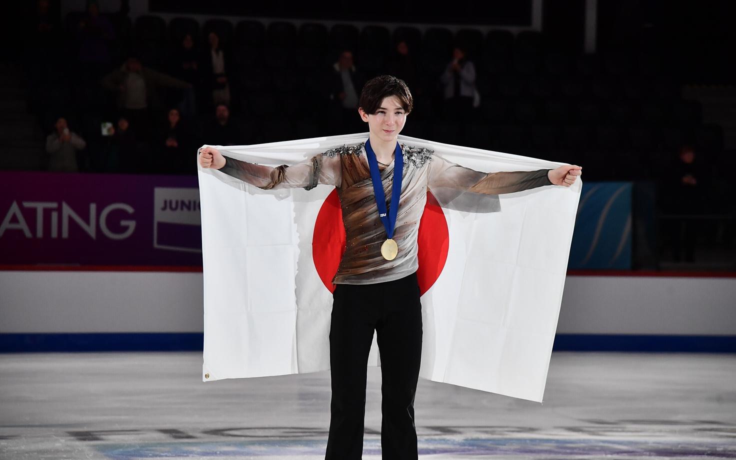 Рио Наката.