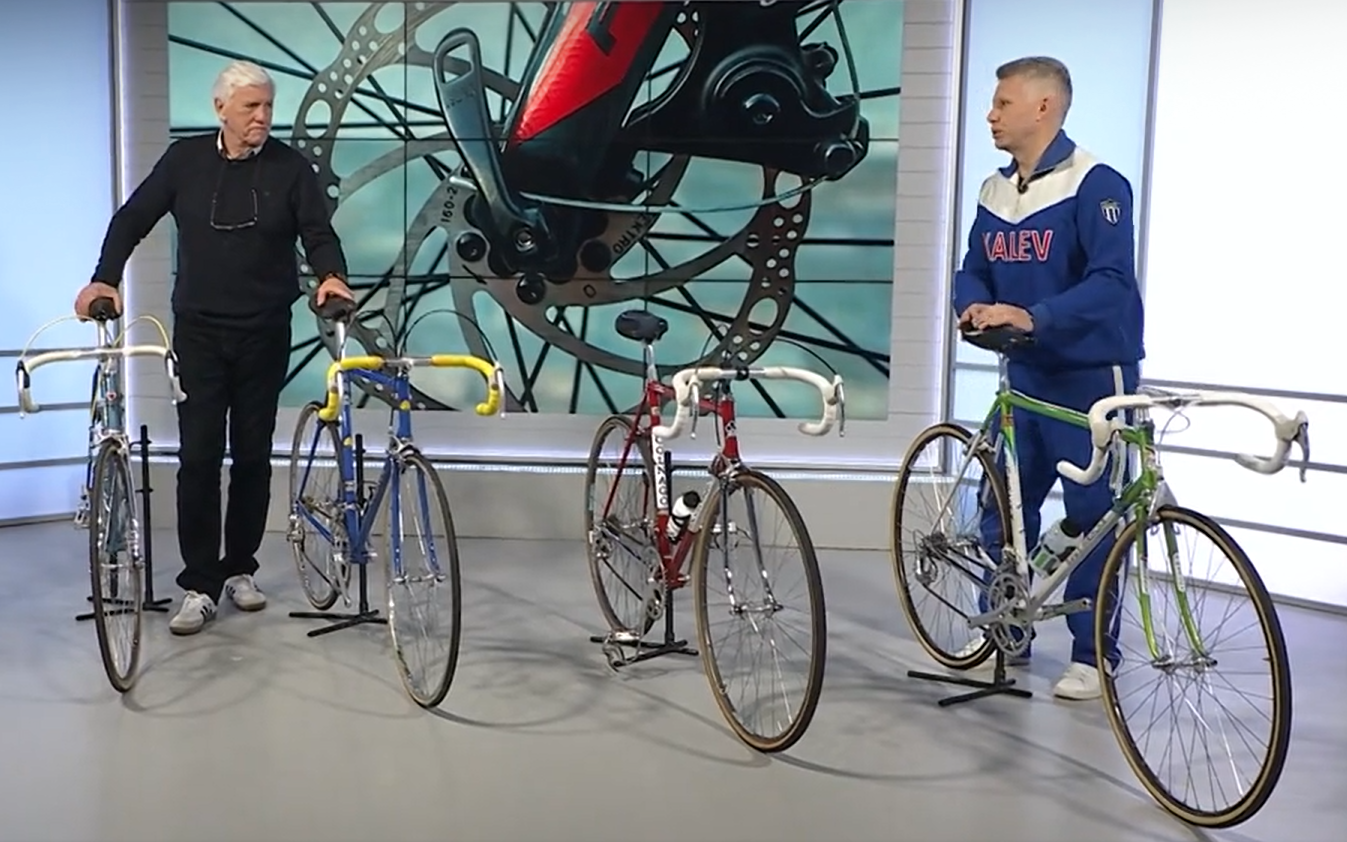 Коллекционеры велосипедов Рауль (слева) и Рауно Оя.