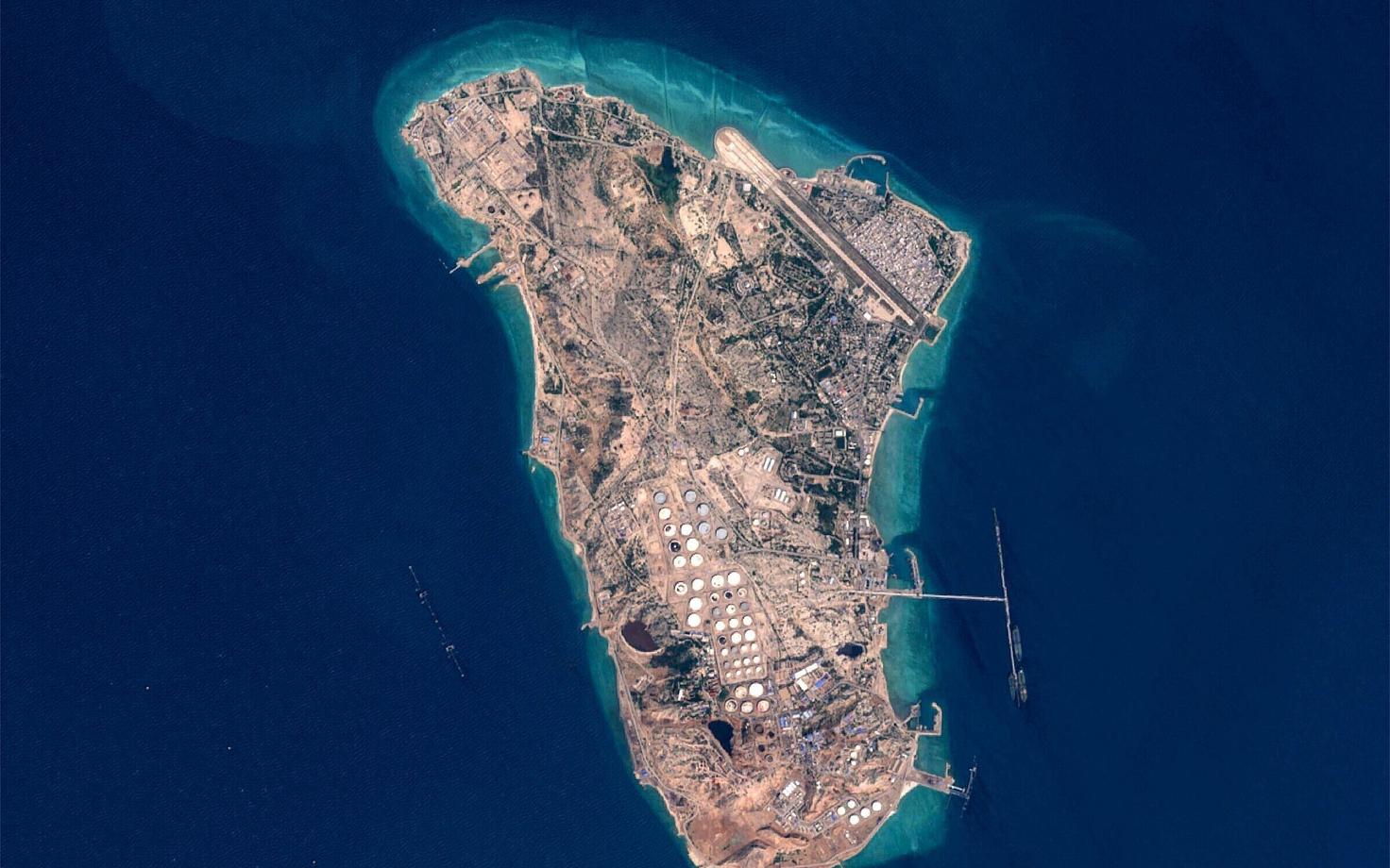 Остров Харк.