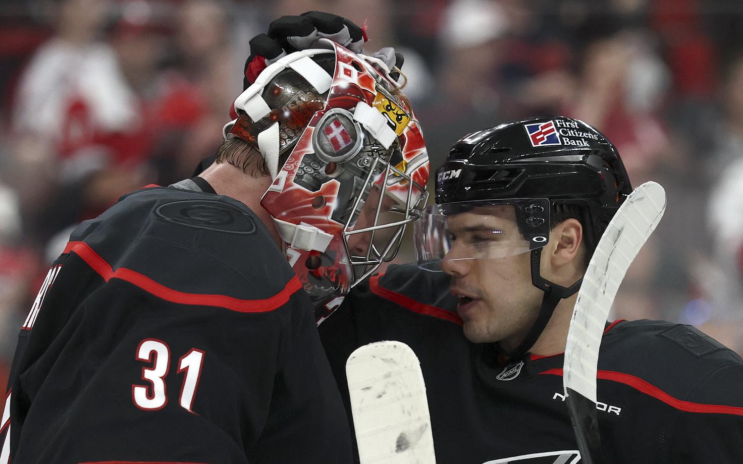 Frederik Andersen ja Logan Stankhoven